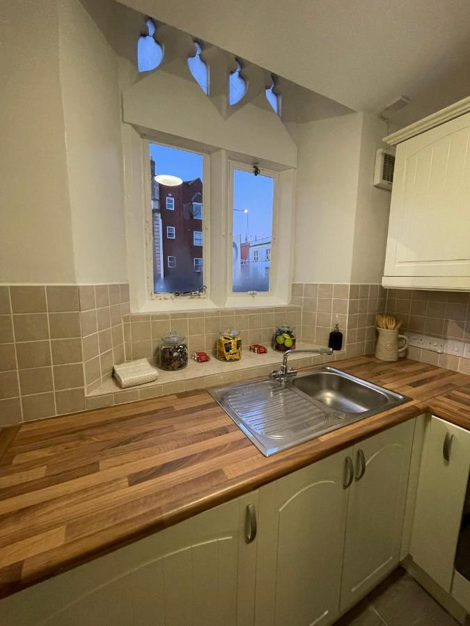 Gated Stunning Period Studio In Vibrant Bristol Luaran gambar